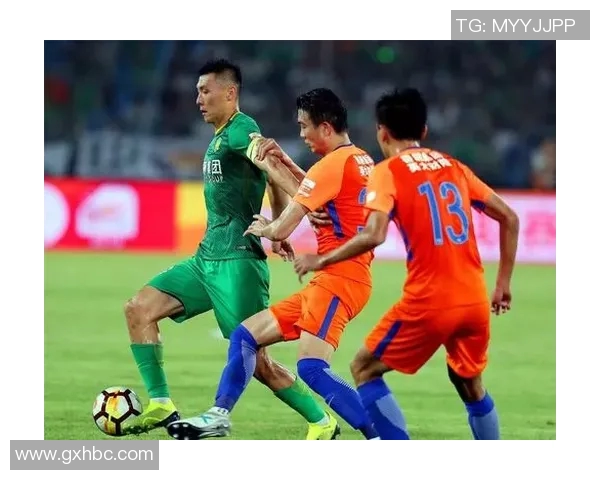 国安与鲁能激战22轮赛场争夺胜利荣耀的精彩对决